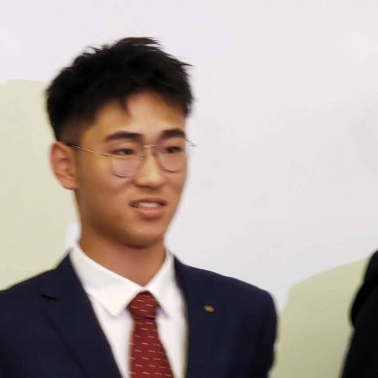 Shuohai Guo